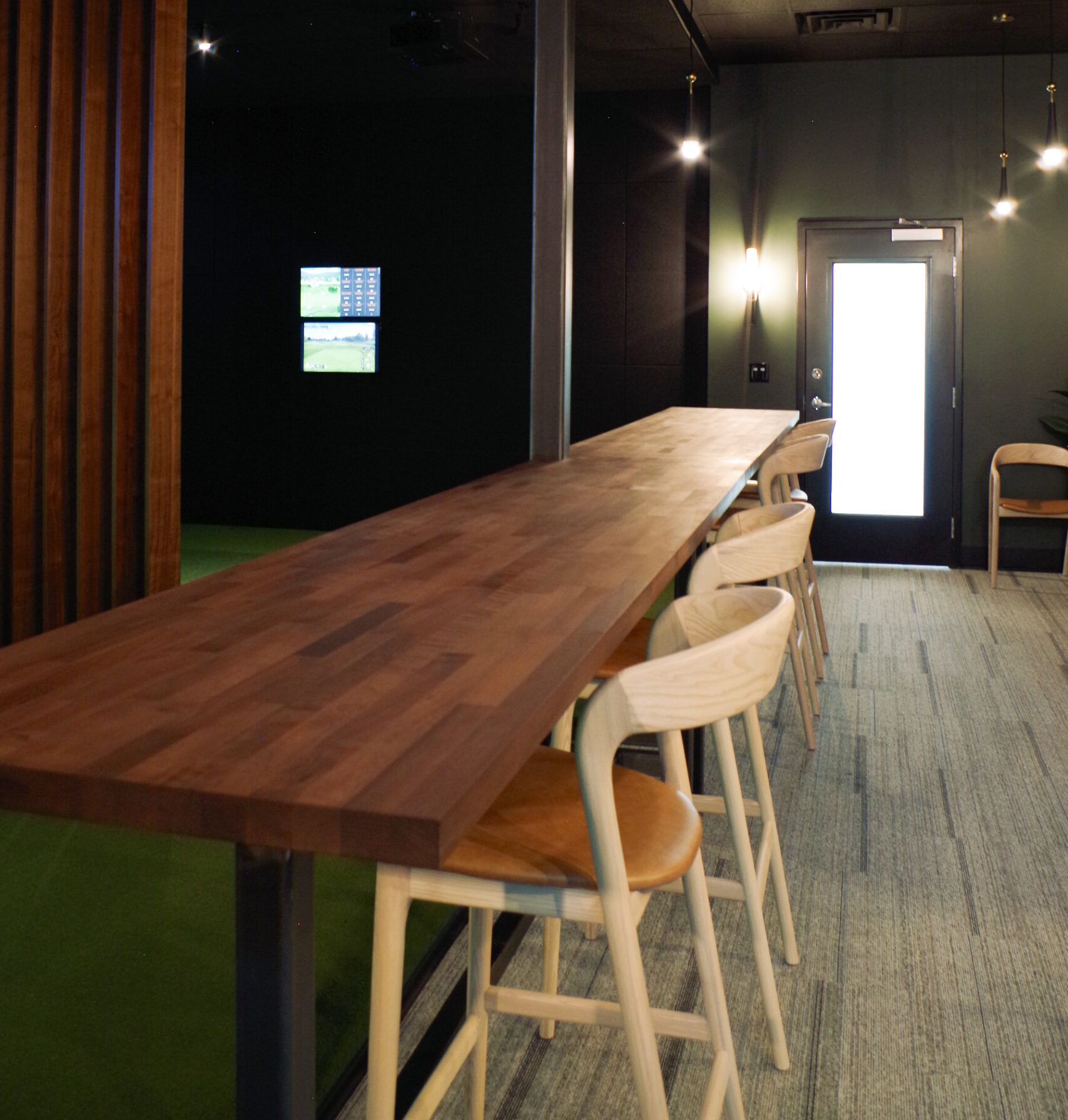 Mashies Golf Lounge - Photo 3